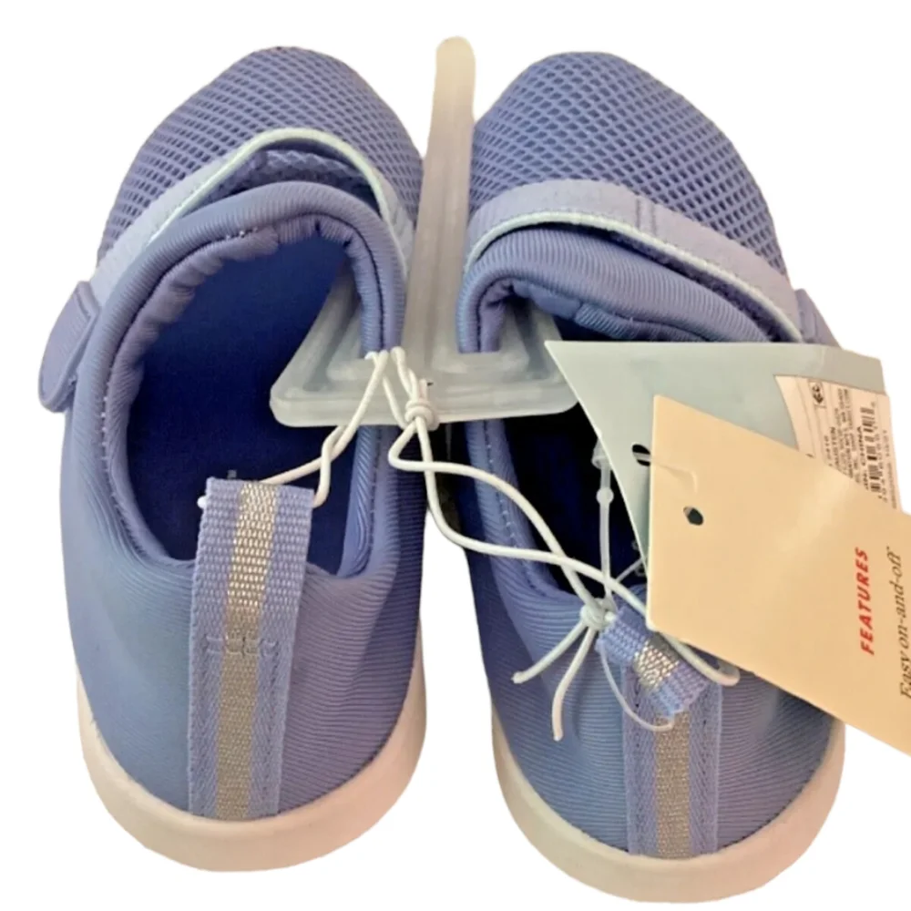 Cat & Jack Toddler Austen Apparel Water Shoes